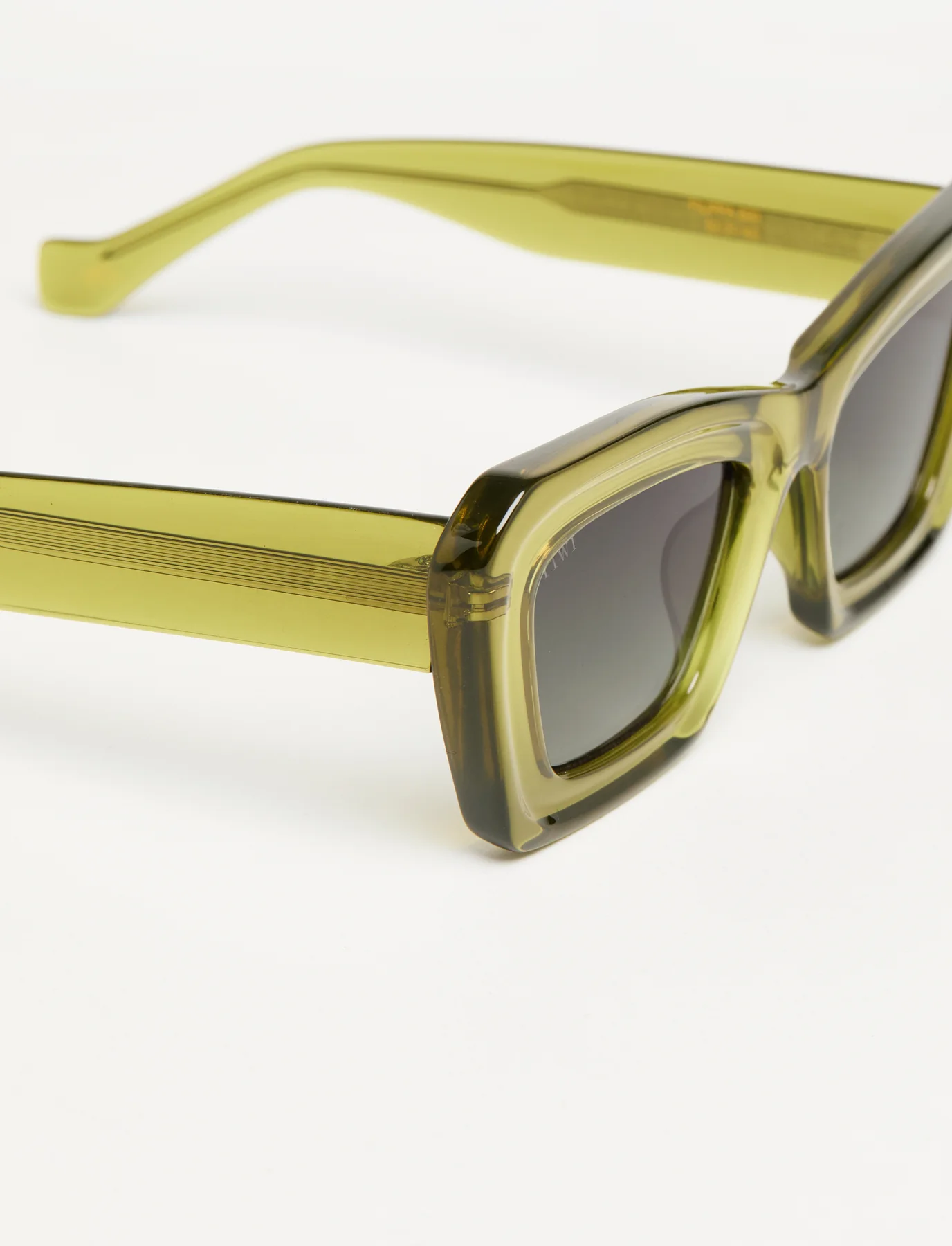 FILIPPA - 620 - Image 3