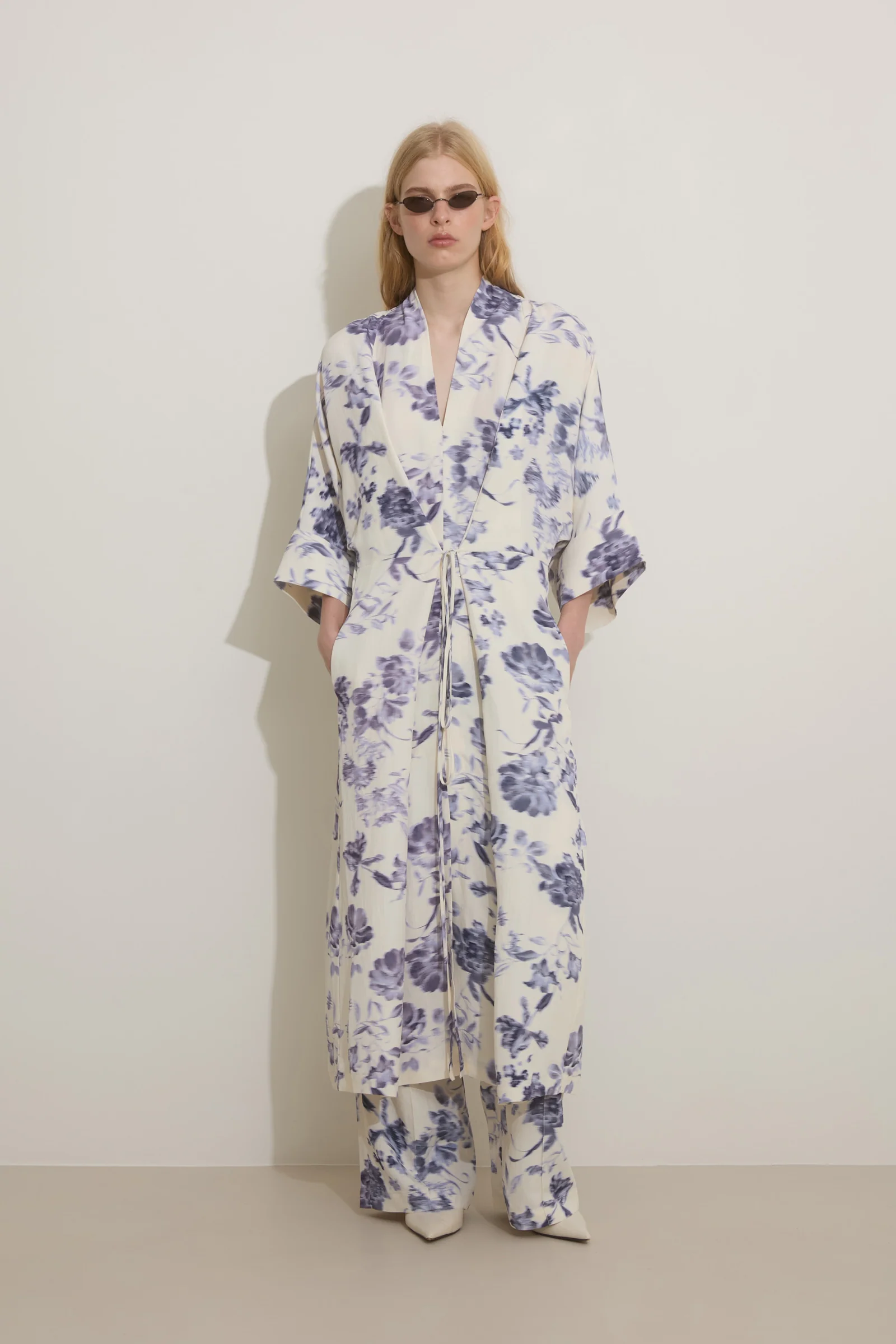 ARION KELNĖS PORCELAIN - Image 2