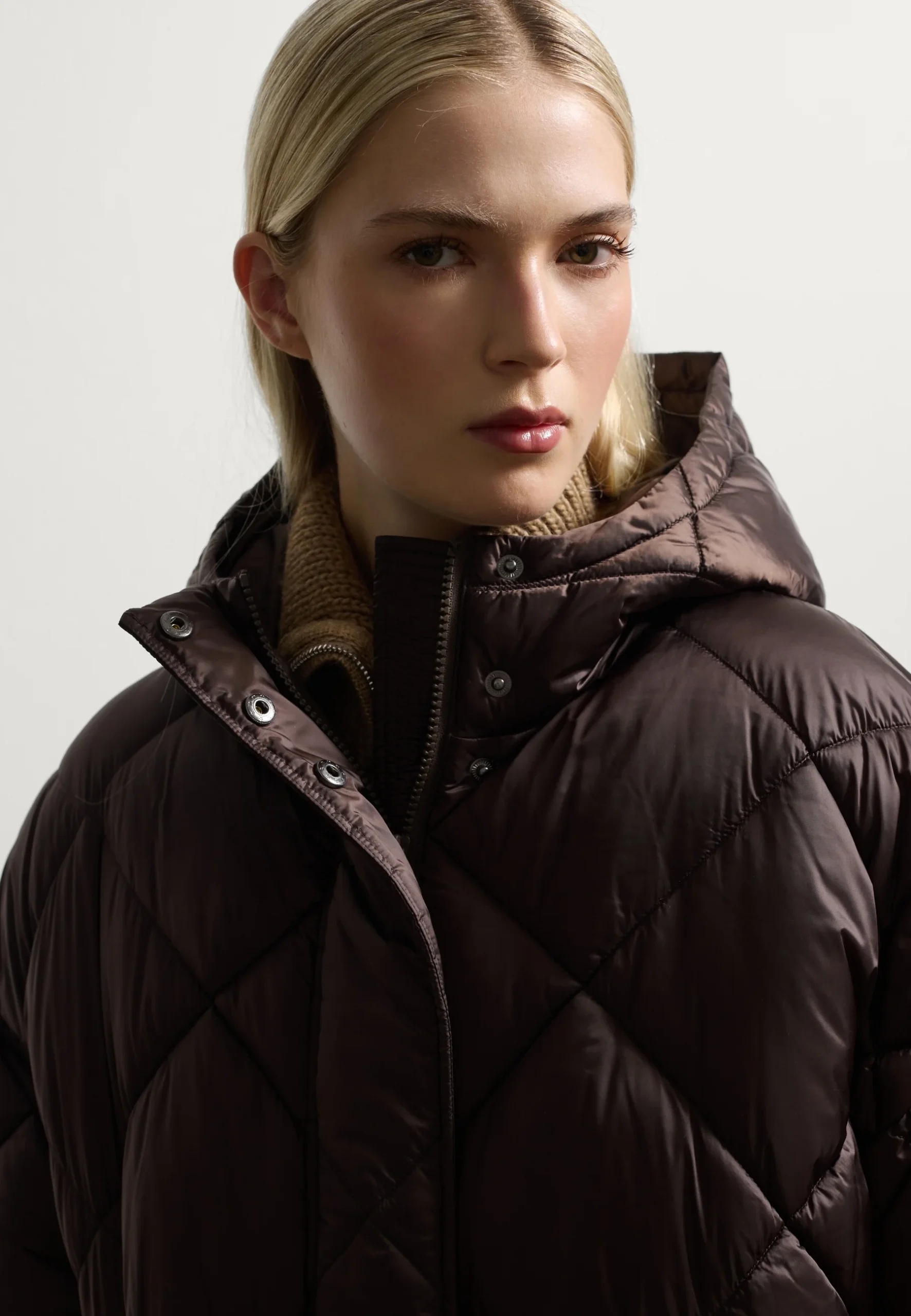 STEFANEL STRIUKĖ BROWN - Image 4