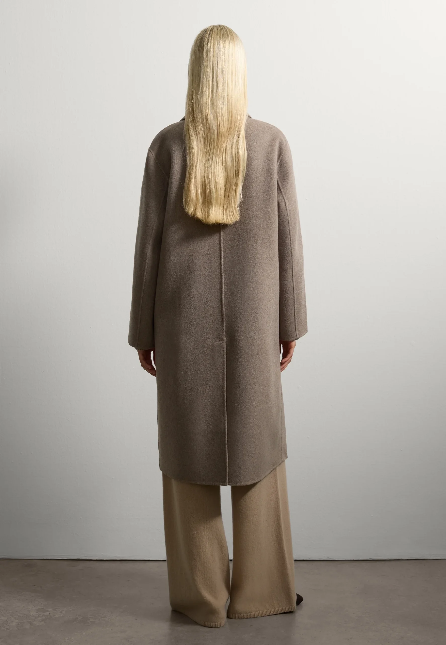 STEFANEL PALTAS LATTE - Image 6